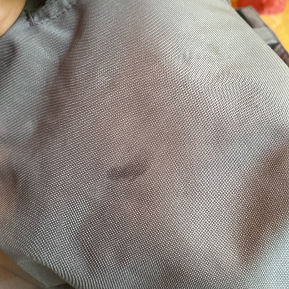 Descente North America ski snow pants size 34 pre-owned, with some spots, no hol - Picture 10 of 16